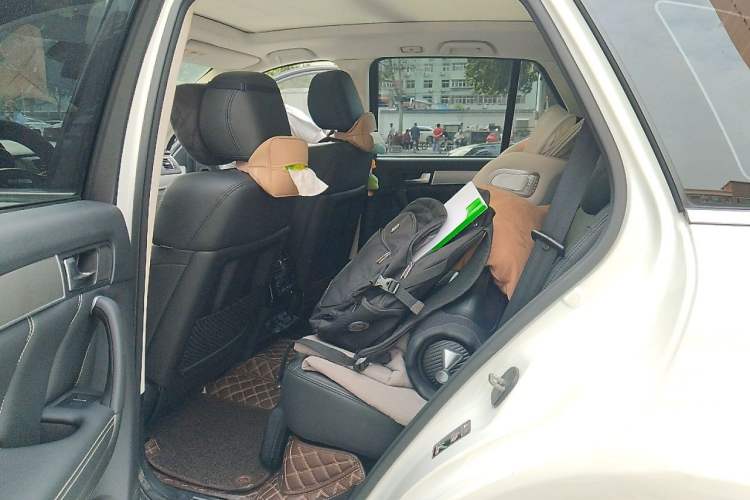 Used Haval H8 2017 2.0T Gasoline 4x4 Smart Enjoyment Version Left Rear Seat