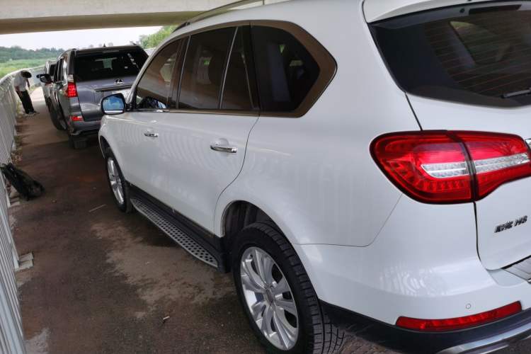 Used Haval H8 2017 2.0T Gasoline 4x4 Enjoyment Model Left Side