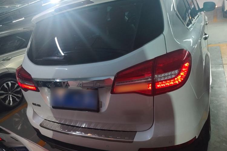 Used Haval H8 2017 2.0T Gasoline 4x4 Smart Enjoyment Version Rear