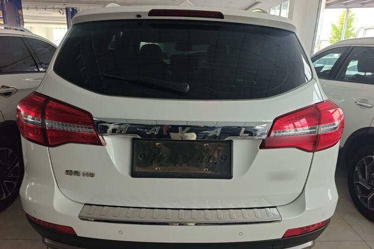 Used Haval H8 2017 2.0T Gasoline Two-Wheel Drive Smart Edition Rear
