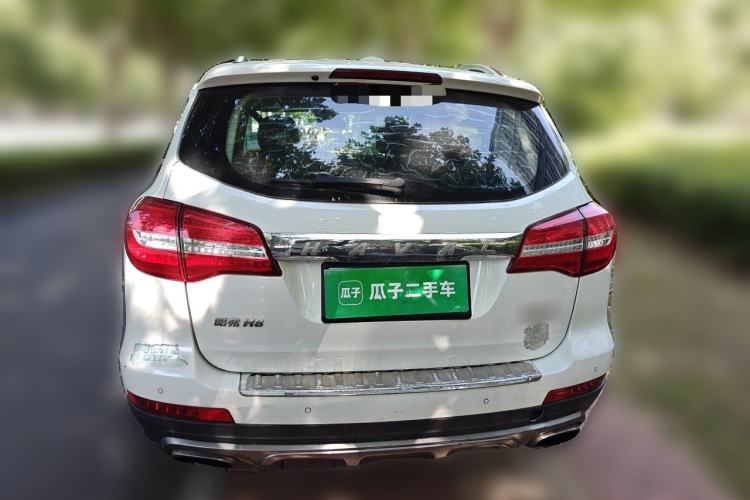Used Haval H8 2017 2.0T Gasoline Two-Wheel Drive Enjoyment Version Rear
