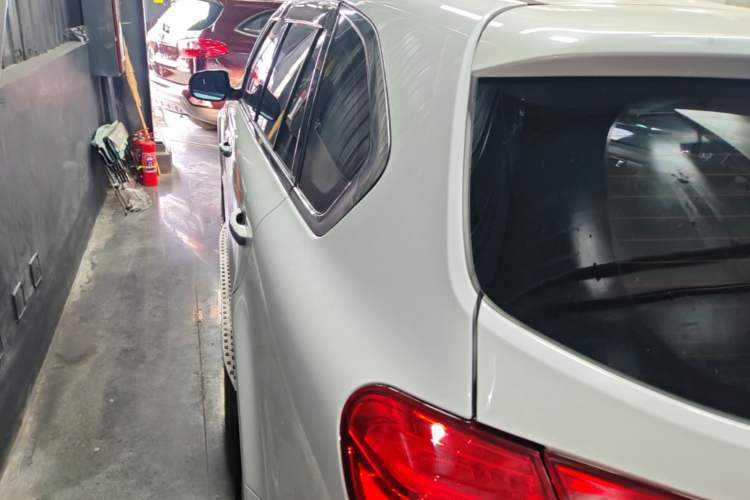 Used Haval H8 2017 2.0T Gasoline 4x4 Enjoyment Model Rear Left 45 Deg