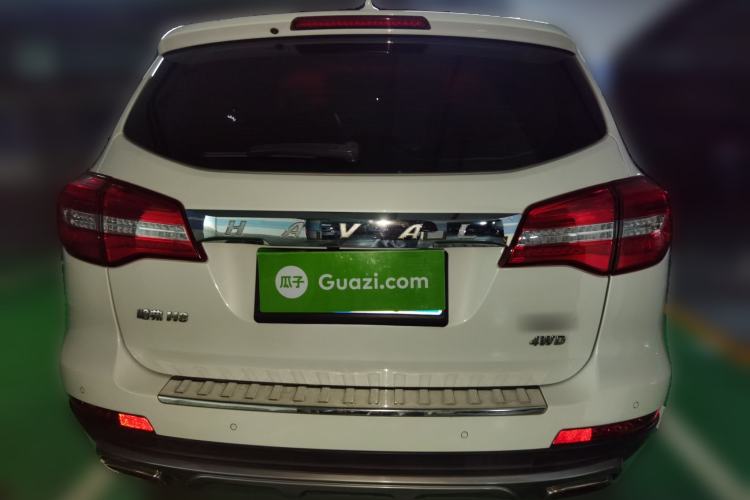 Used Haval H8 2017 2.0T Gasoline Two-Wheel Drive Smart Edition Rear