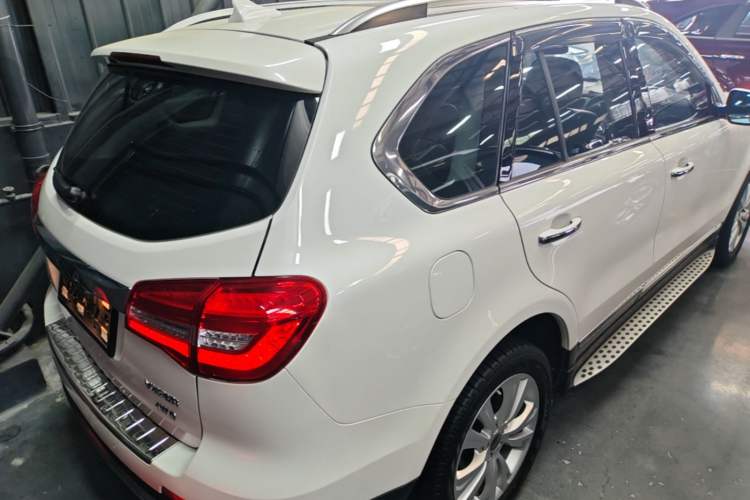 Used Haval H8 2017 2.0T Gasoline 4x4 Enjoyment Model Rear Right 45 Deg