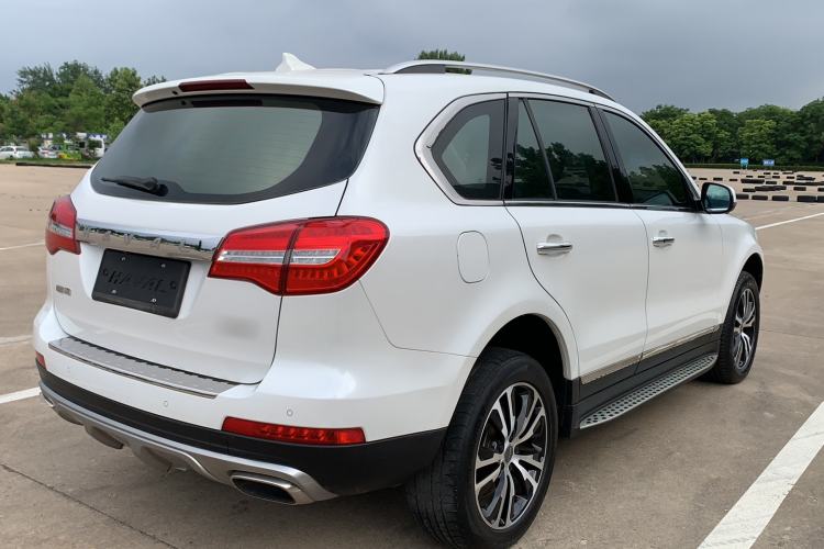 Used Haval H8 2017 2.0T Gasoline Two-Wheel Drive Enjoyment Version Rear Right 45 Deg