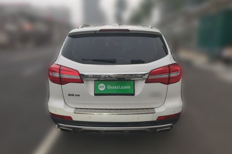 Used Haval H8 2017 2.0T Gasoline Two-Wheel Drive Smart Edition Rear