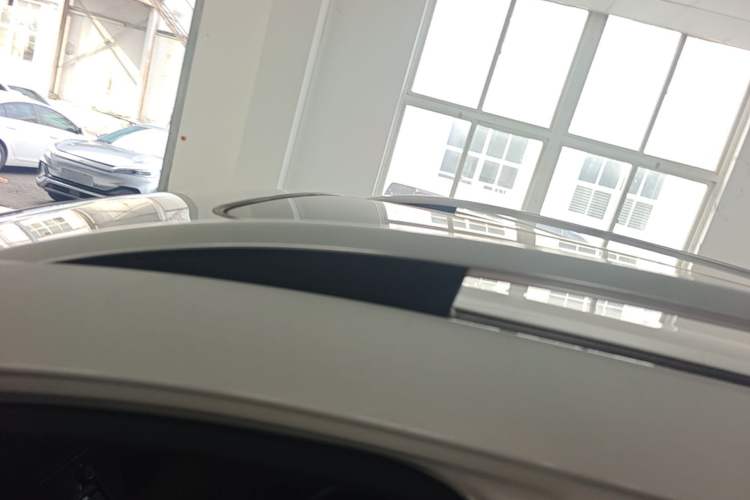 Used Haval H8 2017 2.0T Gasoline Two-Wheel Drive Smart Edition Roof