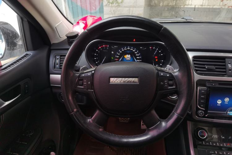 Used Haval H8 2017 2.0T Gasoline 4x4 Smart Enjoyment Version Steering Wheel