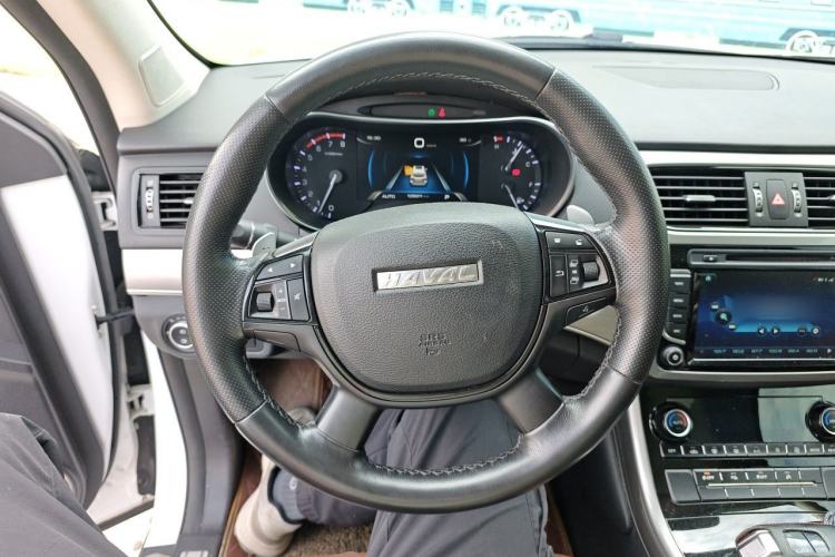 Used Haval H8 2017 2.0T Gasoline 4x4 Enjoyment Model Steering Wheel