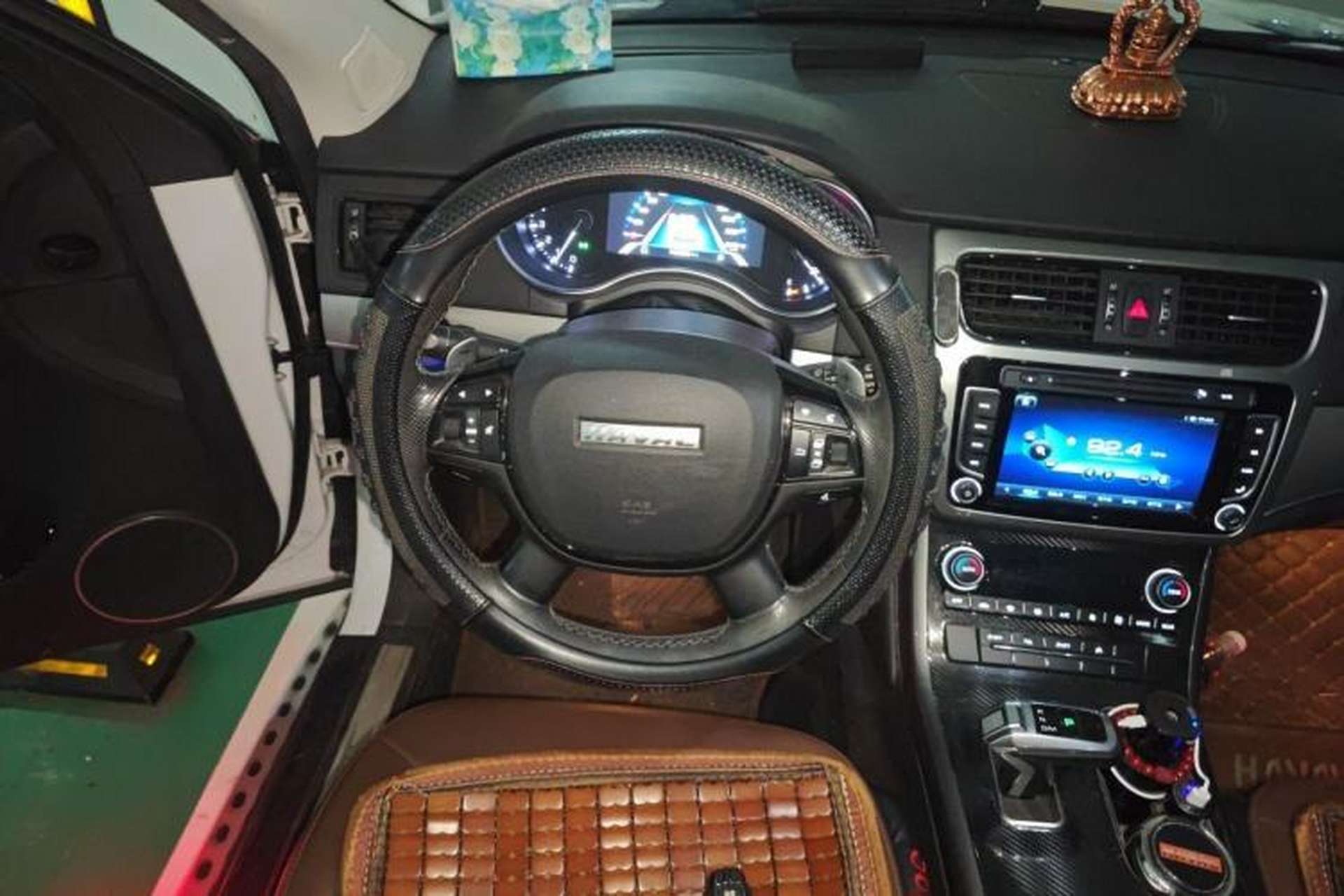 Used Haval H8 2017 2.0T Gasoline 4x4 Enjoyment Model Steering Wheel