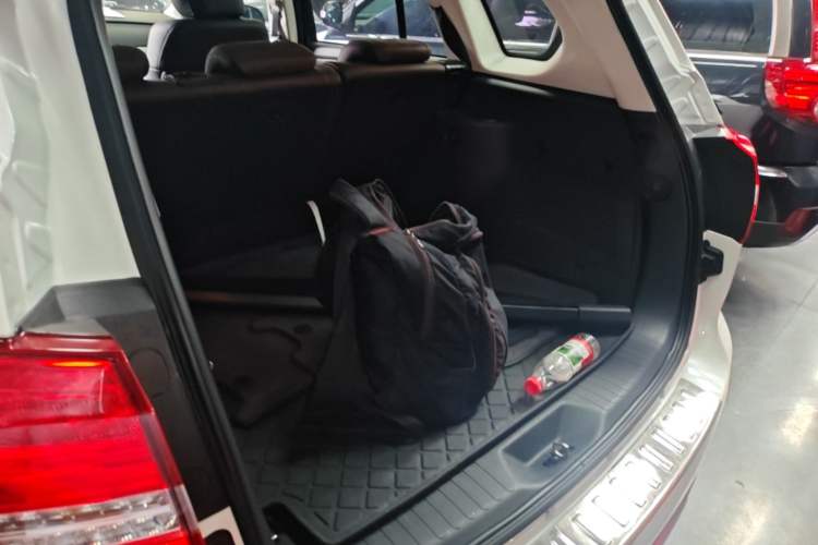 Used Haval H8 2017 2.0T Gasoline 4x4 Enjoyment Model Trunk