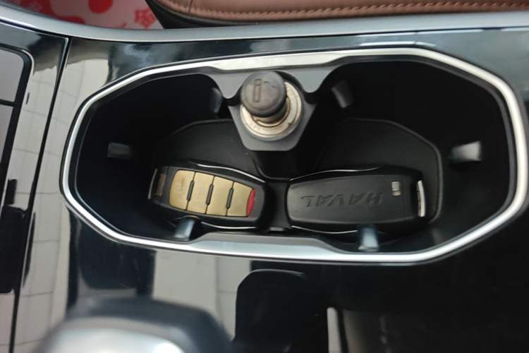 Used Haval H8 2017 2.0T Gasoline Two-Wheel Drive Smart Edition Vehicle Key