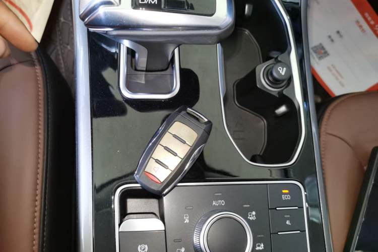 Used Haval H8 2017 2.0T Gasoline 4x4 Enjoyment Model Vehicle Key