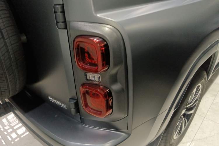 Used Haval H9 2024 2.0T Gasoline All-Wheel-Drive Extreme Edition Exterior 6