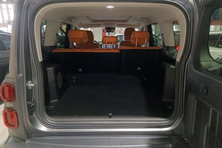 Used Haval H9 2024 2.0T Gasoline All-Wheel-Drive Extreme Edition Trunk