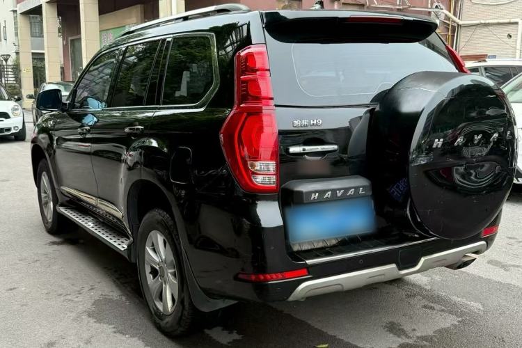 Used Haval H9 2015 2.0T Four-Wheel Drive Luxury 7-Seater Exterior 1