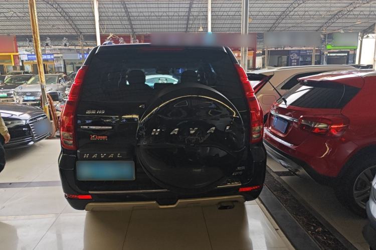 Used Haval H9 2015 2.0T Four-Wheel Drive Luxury 7-Seater Exterior 3