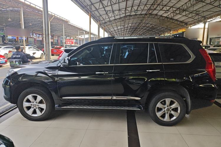 Used Haval H9 2015 2.0T Four-Wheel Drive Luxury 7-Seater Exterior 4