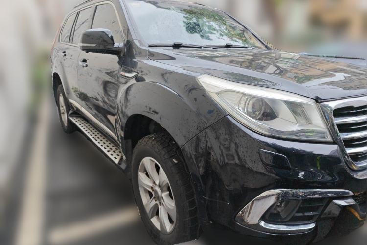 Used Haval H9 2015 2.0T Four-Wheel Drive Luxury 7-Seater Front Right 45 Deg
