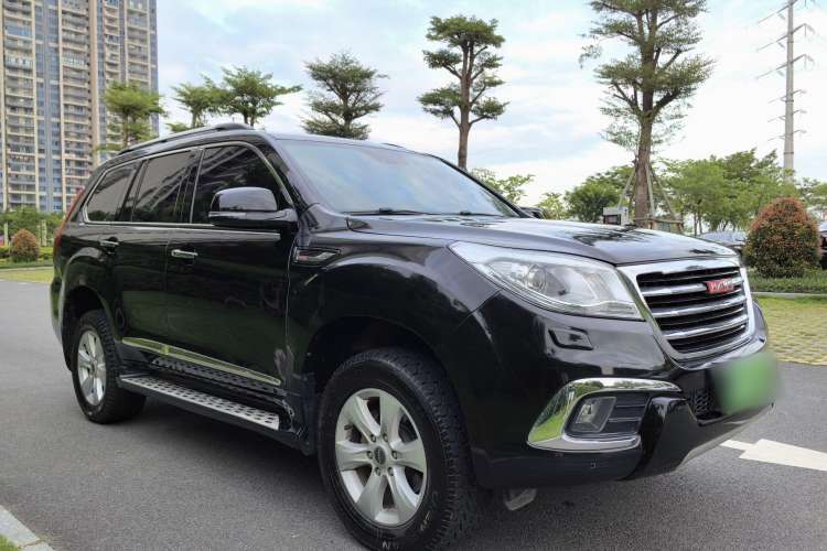 Used Haval H9 2015 2.0T Four-Wheel Drive Luxury 7-Seater Front Right 45 Deg