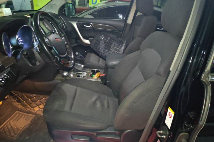Used Haval H9 2015 2.0T Four-Wheel Drive Standard Model 7 Seats Left Front Seat
