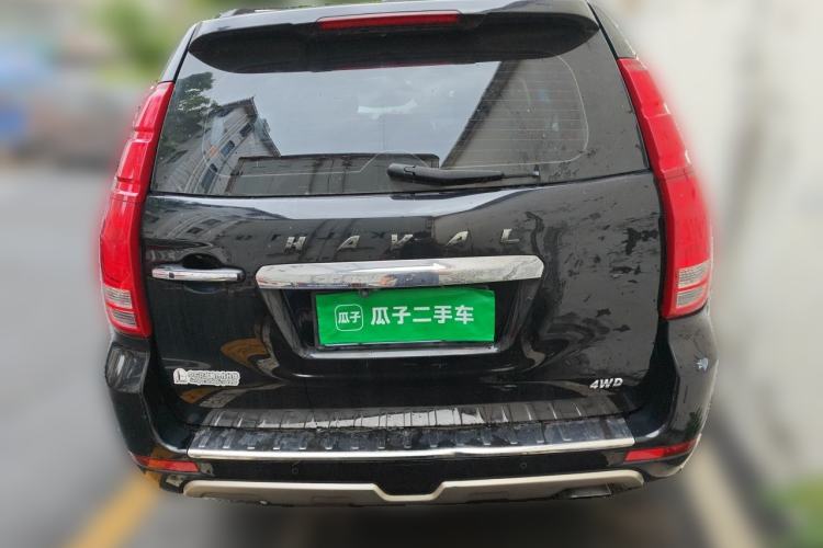 Used Haval H9 2015 2.0T Four-Wheel Drive Luxury 7-Seater Rear