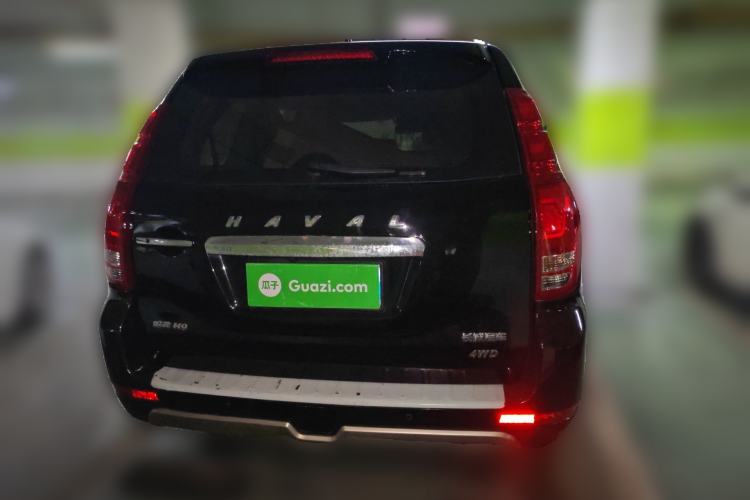 Used Haval H9 2015 2.0T Four-Wheel Drive Standard Model 7 Seats Rear