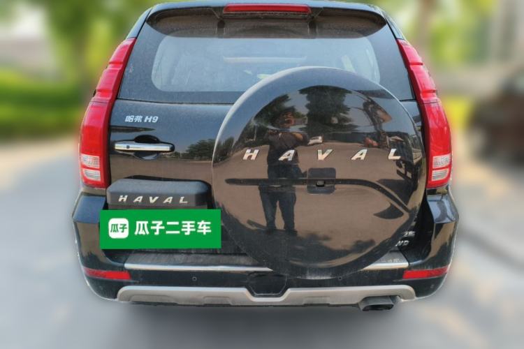 Used Haval H9 2015 2.0T Four-Wheel Drive Luxury 7-Seater Rear