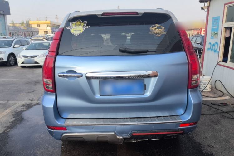 Used Haval H9 2015 2.0T Four-Wheel Drive Standard Model 7 Seats Rear
