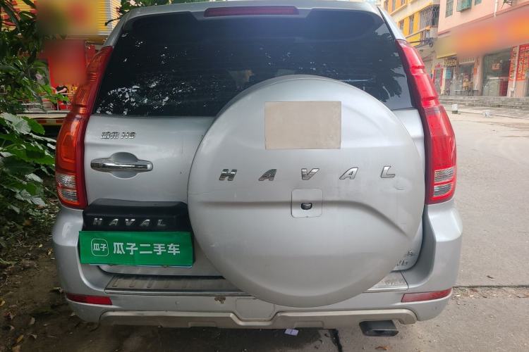 Used Haval H9 2015 2.0T Four-Wheel Drive Standard Model 7 Seats Rear