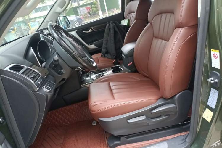 Used Haval H9 2015 2.0T Four-Wheel Drive Standard Model 7 Seats Left Front Seat