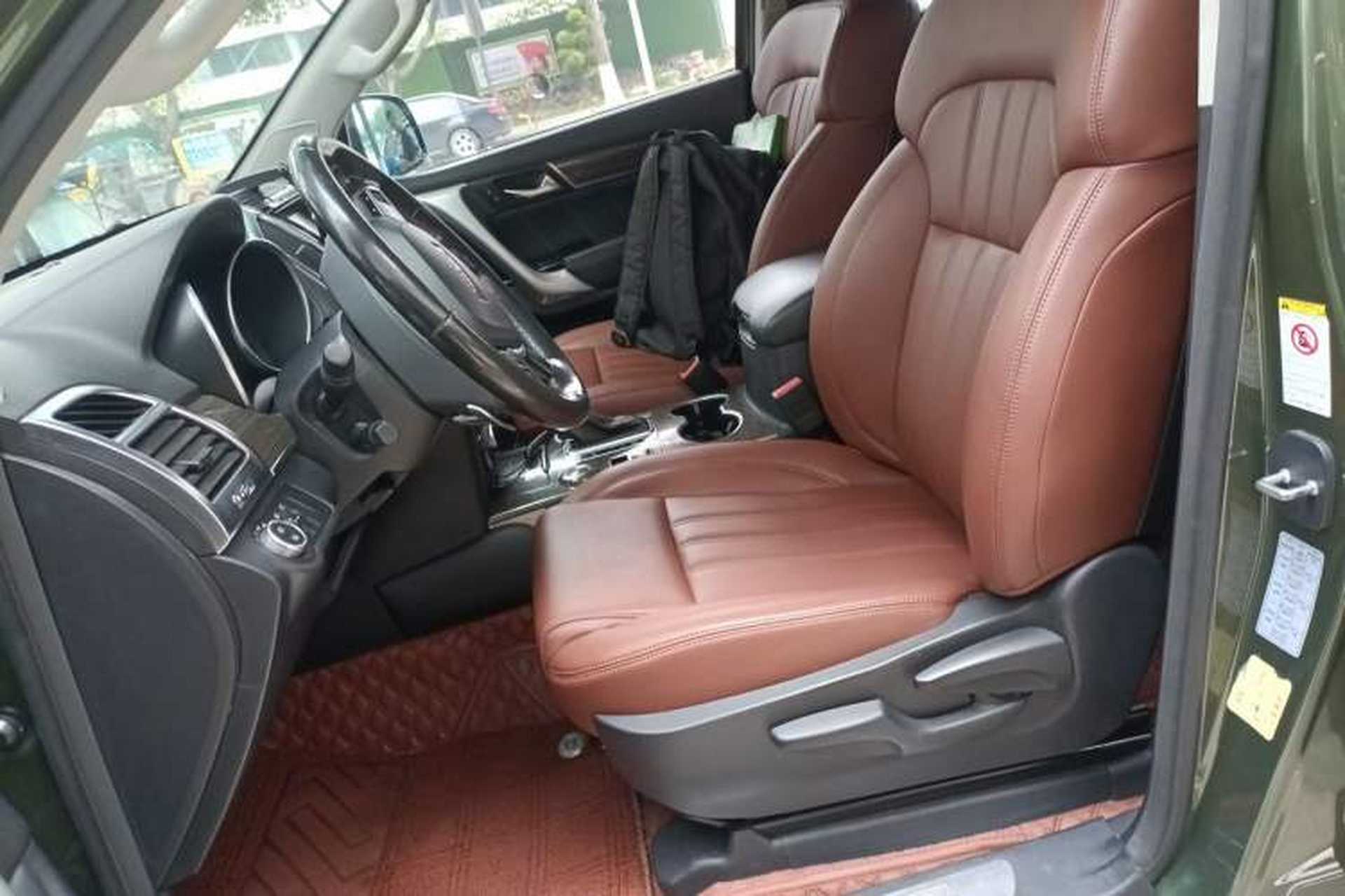 Used Haval H9 2015 2.0T Four-Wheel Drive Standard Model 7 Seats Left Front Seat