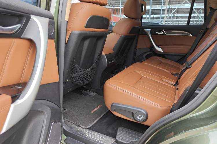 Used Haval H9 2015 2.0T Four-Wheel Drive Luxury 7-Seater Left Rear Seat