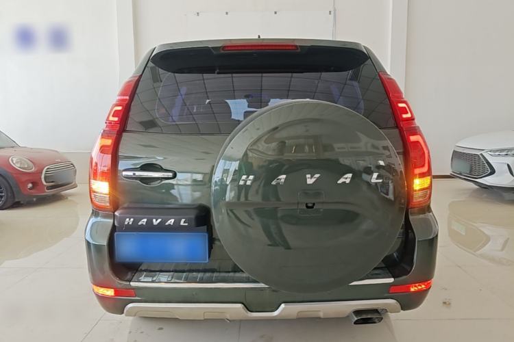 Used Haval H9 2015 2.0T Four-Wheel Drive Luxury 7-Seater Rear