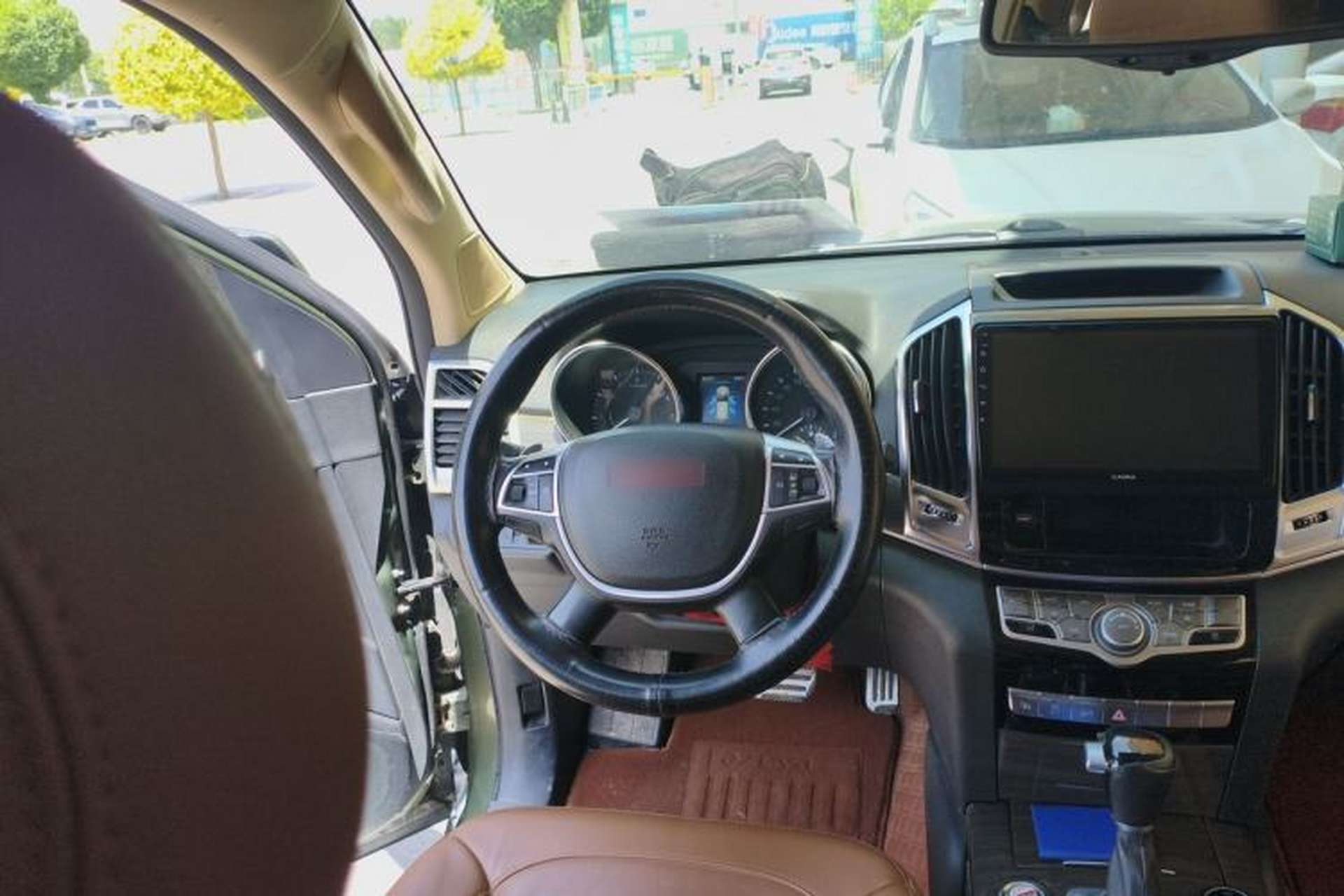 Used Haval H9 2015 2.0T Four-Wheel Drive Luxury 7-Seater Steering Wheel