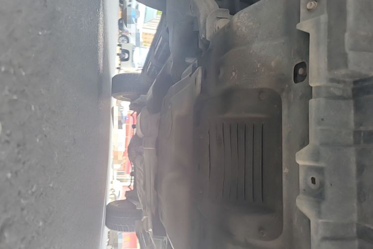 Used Haval H9 2015 2.0T Four-Wheel Drive Luxury 7-Seater Chassis Front