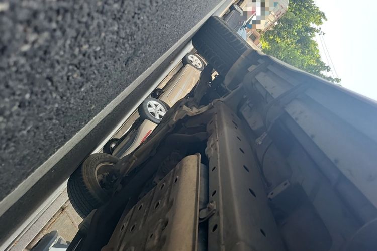 Used Haval H9 2015 2.0T Four-Wheel Drive Luxury 7-Seater Chassis Rear Left
