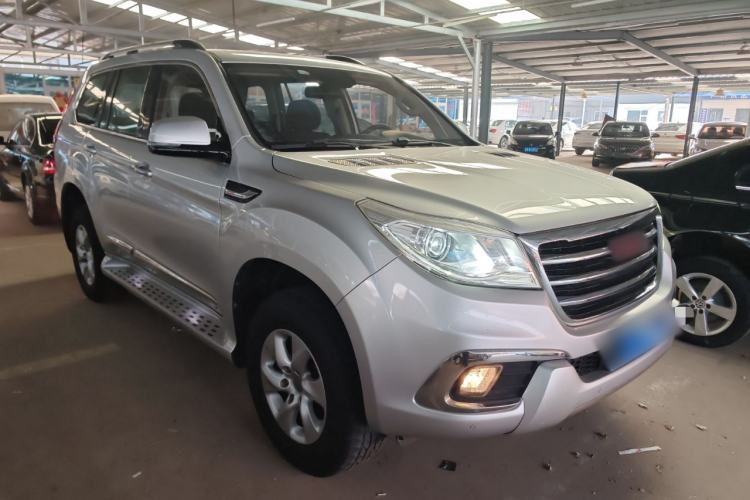Used Haval H9 2015 2.0T Four-Wheel Drive Standard Model 7 Seats Front Right 45 Deg