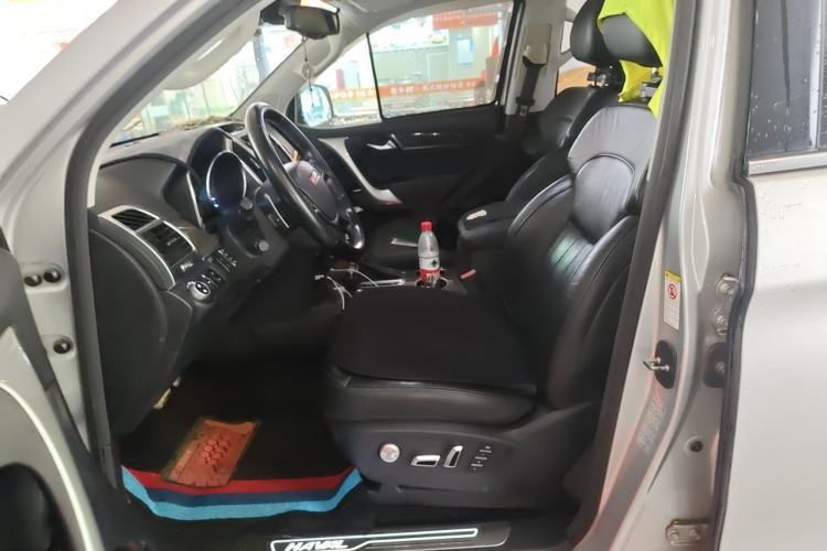 Used Haval H9 2015 2.0T Four-Wheel Drive Luxury 7-Seater Left Front Seat