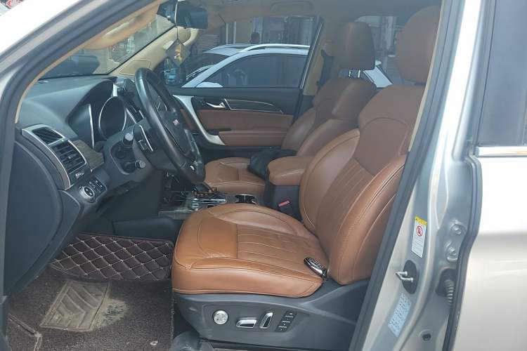 Used Haval H9 2015 2.0T Four-Wheel Drive Luxury 7-Seater Left Front Seat