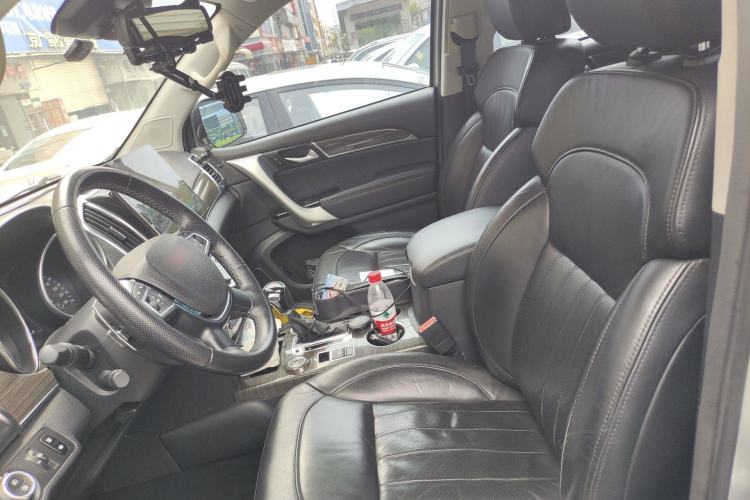 Used Haval H9 2015 2.0T Four-Wheel Drive Luxury 7-Seater Left Front Seat