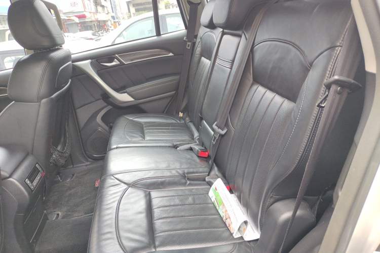 Used Haval H9 2015 2.0T Four-Wheel Drive Luxury 7-Seater Left Rear Seat