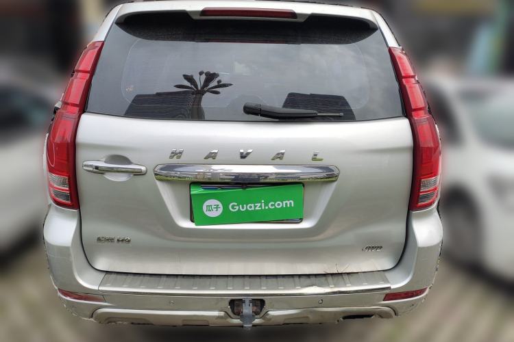 Used Haval H9 2015 2.0T Four-Wheel Drive Luxury 7-Seater Rear