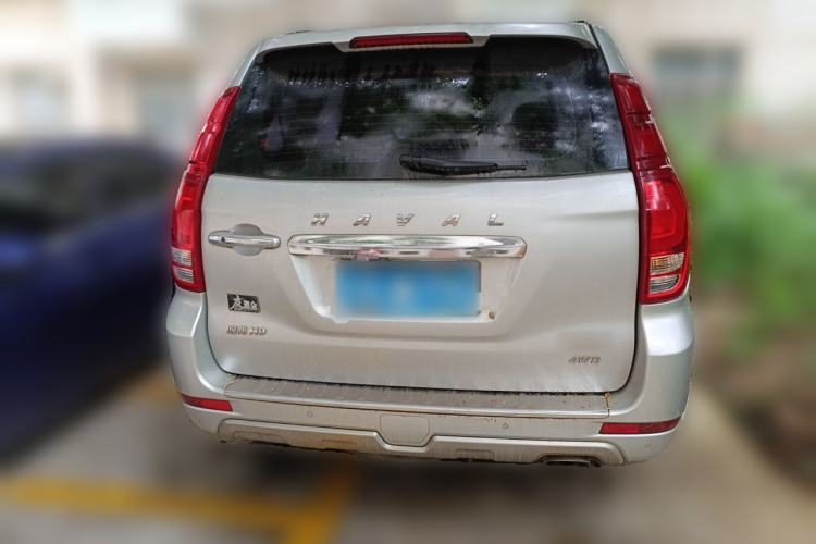 Used Haval H9 2015 2.0T Four-Wheel Drive Luxury 7-Seater Rear