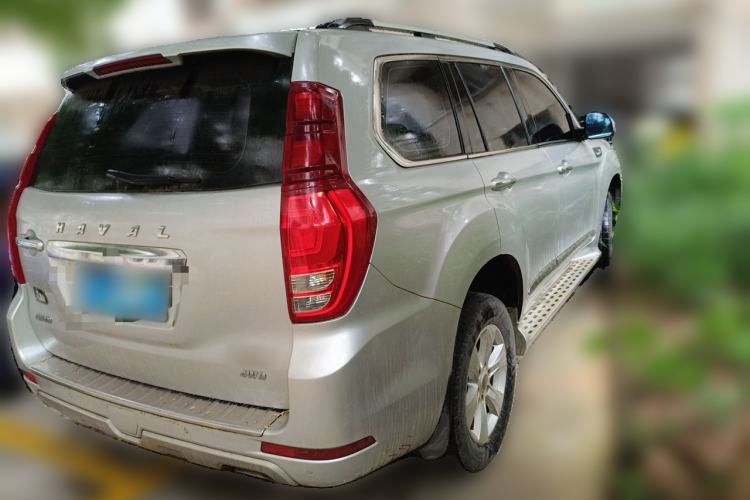 Used Haval H9 2015 2.0T Four-Wheel Drive Luxury 7-Seater Rear Right 45 Deg