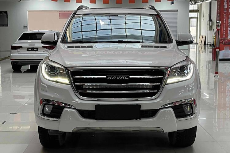 Used Haval H9 2015 2.0T Four-Wheel Drive Luxury 7-Seater Exterior 1