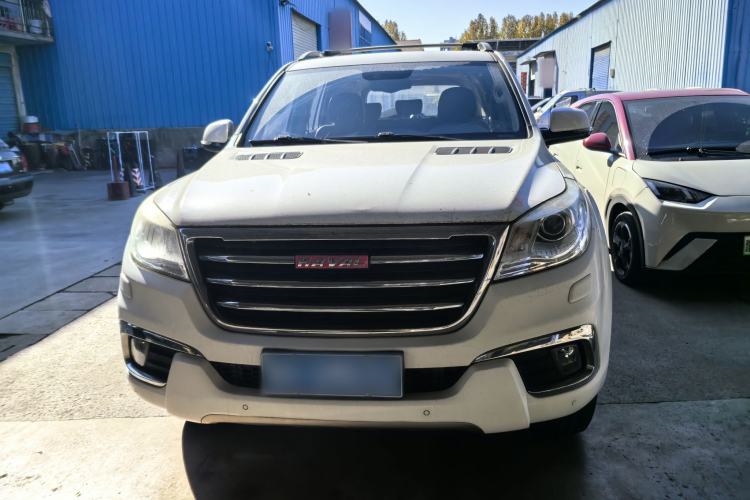 Used Haval H9 2015 2.0T Four-Wheel Drive Luxury 7-Seater Exterior 2