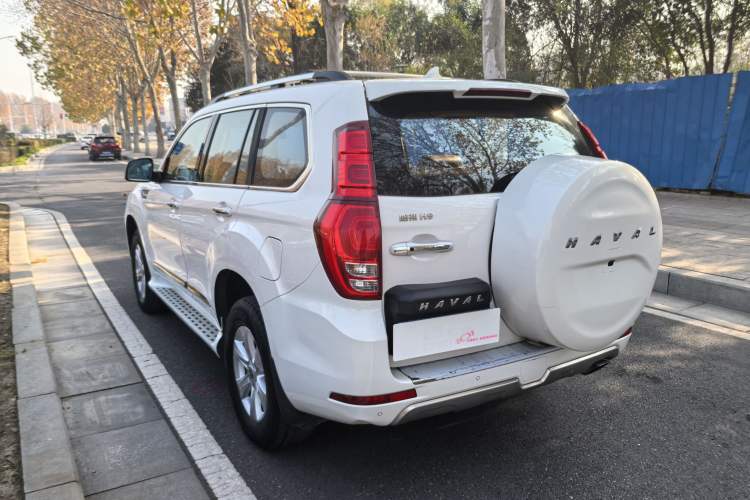 Used Haval H9 2015 2.0T Four-Wheel Drive Luxury 7-Seater Exterior 3