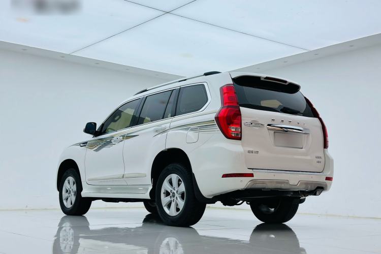 Used Haval H9 2015 2.0T Four-Wheel Drive Luxury 7-Seater Exterior 4