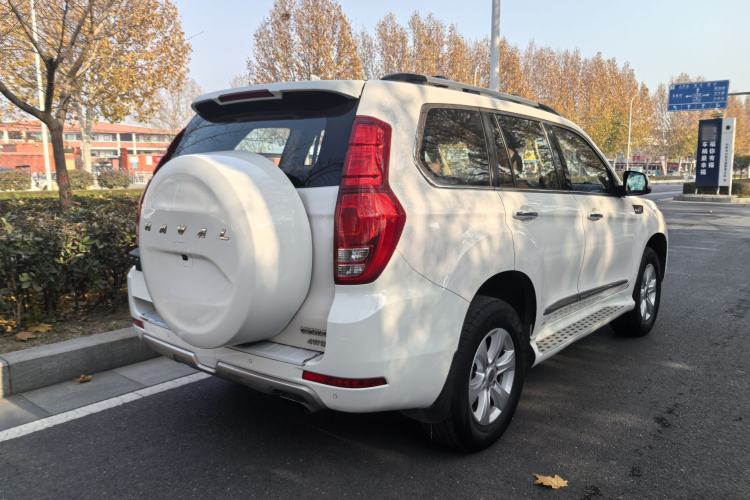 Used Haval H9 2015 2.0T Four-Wheel Drive Luxury 7-Seater Exterior 5